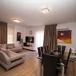 Διαμέρισμα Apartment Golem (Tirana)