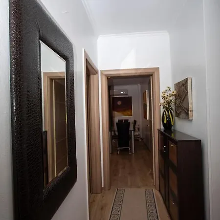 Apartment Lejlighed