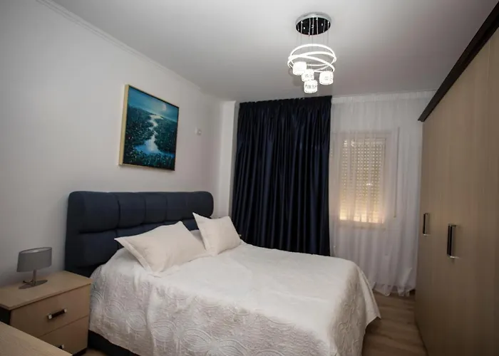 Apartment Appartamento Golem (Tirana)